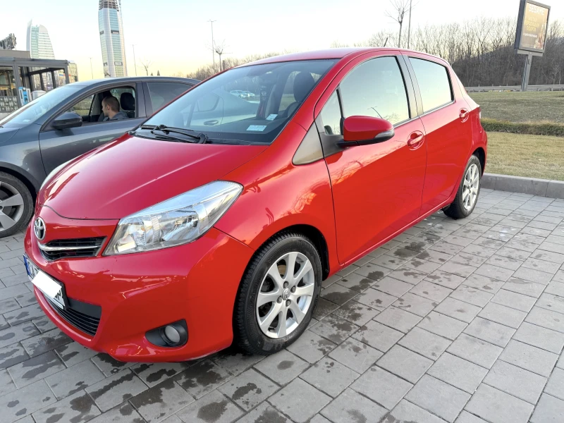 Toyota Yaris, снимка 2 - Автомобили и джипове - 49466360