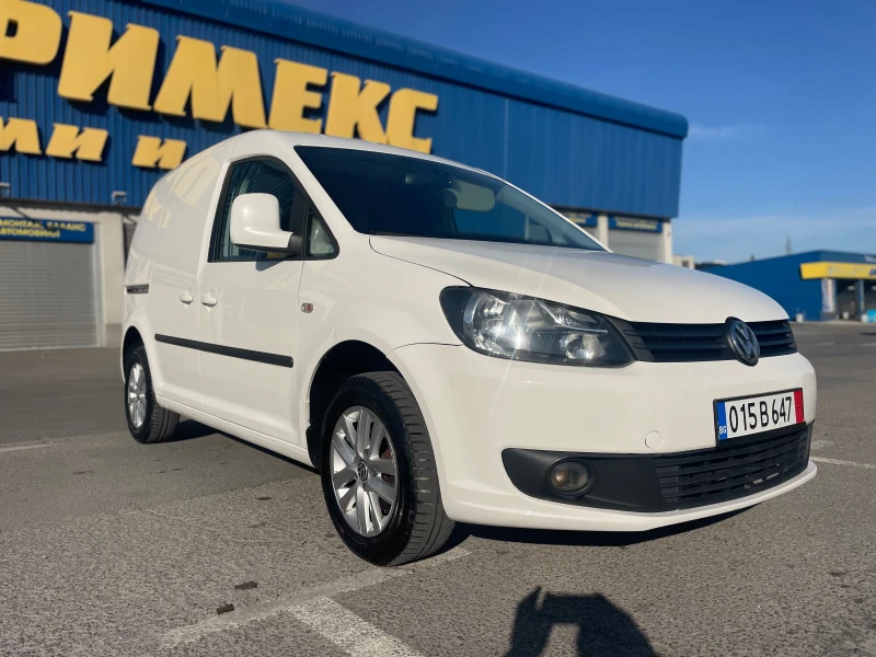 VW Caddy, снимка 3 - Автомобили и джипове - 50887256