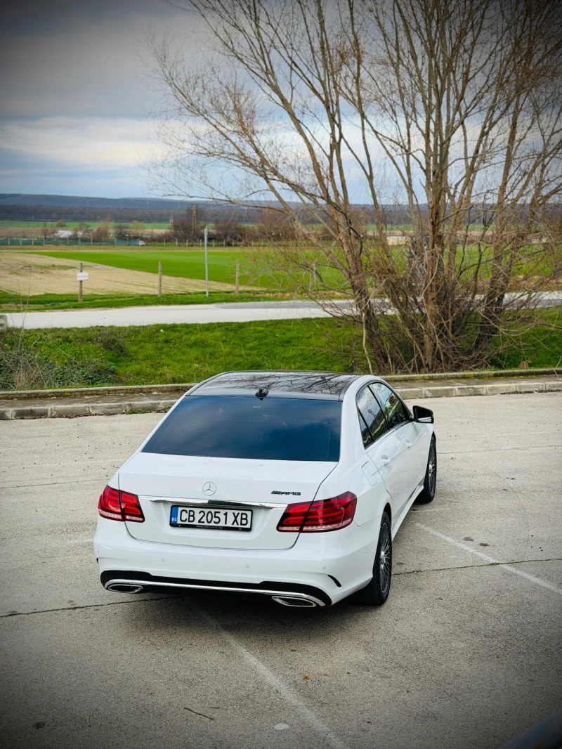 Mercedes-Benz E 220, снимка 3 - Автомобили и джипове - 52593758