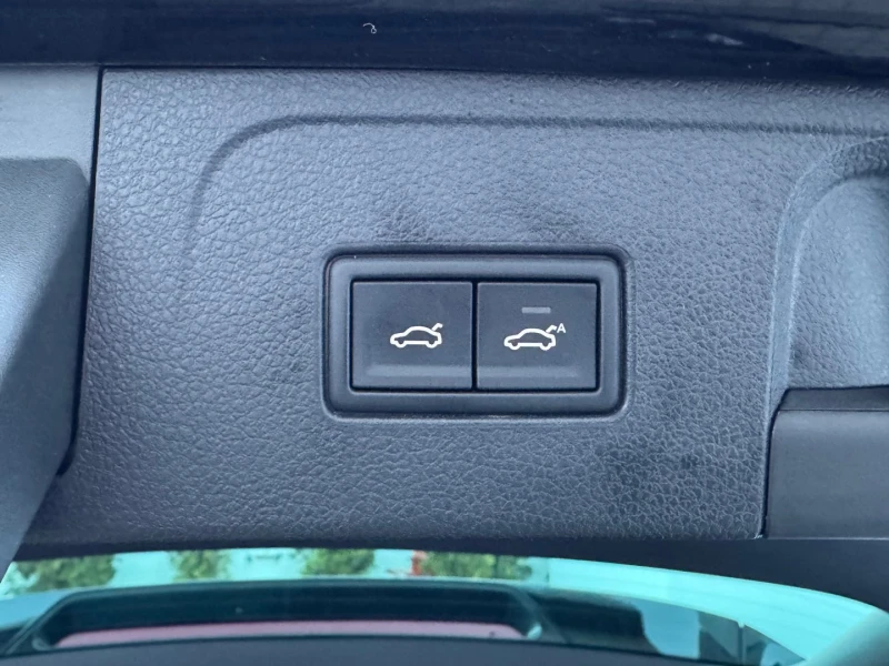 VW Passat VW Passat Var. Business 2.0TDI SCR 4MOT DSG, снимка 14 - Автомобили и джипове - 53322505