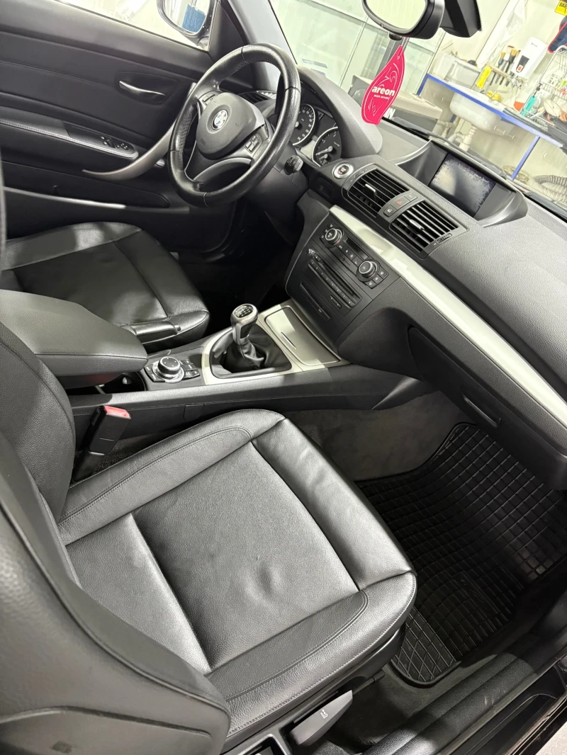 BMW 118, снимка 11 - Автомобили и джипове - 52876176