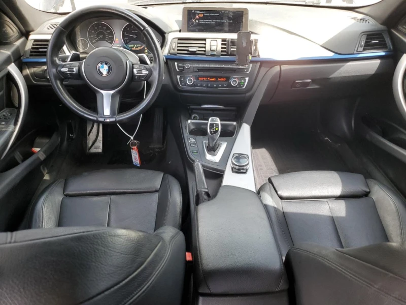 BMW 335 XDRIVE M PACK* HuD* HARMAN/KARDON* KEYLESS, снимка 8 - Автомобили и джипове - 52966132