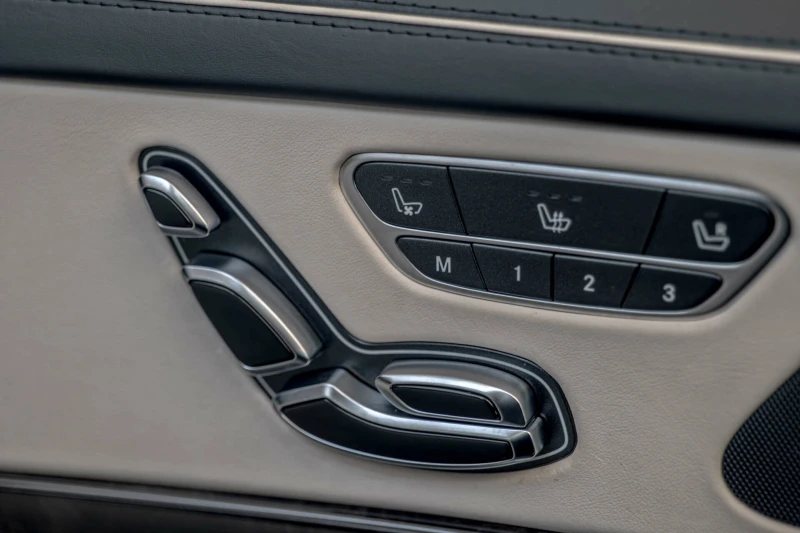 Mercedes-Benz S 500 Maybach/4Matic/Exclusive/Ambient/Panorama/Memory, снимка 8 - Автомобили и джипове - 53514058