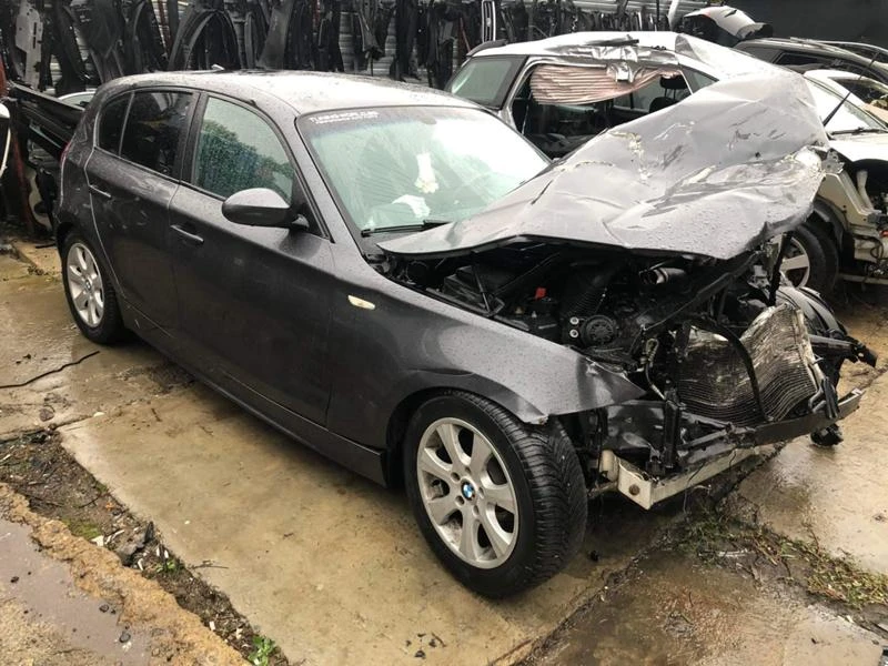 BMW 120 2d на части, снимка 1 - Автомобили и джипове - 35883794