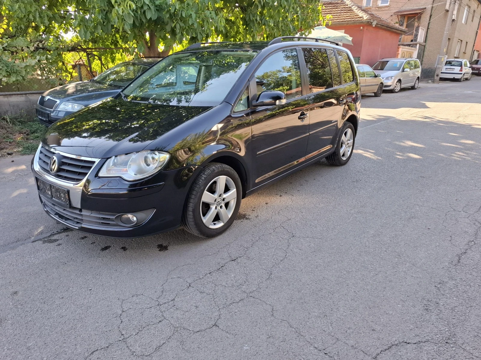 VW Touran 2.0BMM , UNITED&#34; NAVI, снимка 1