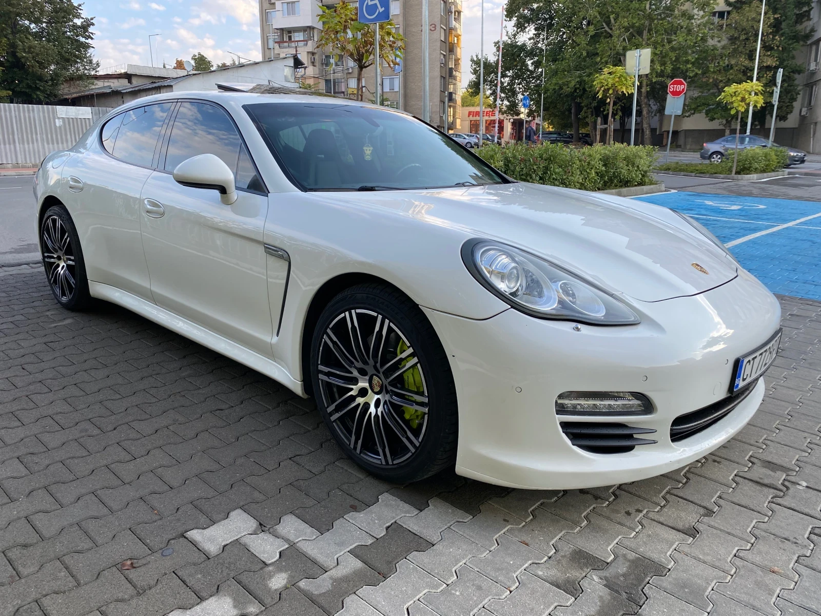 Porsche Panamera 3.0d//8ск// - изображение 4