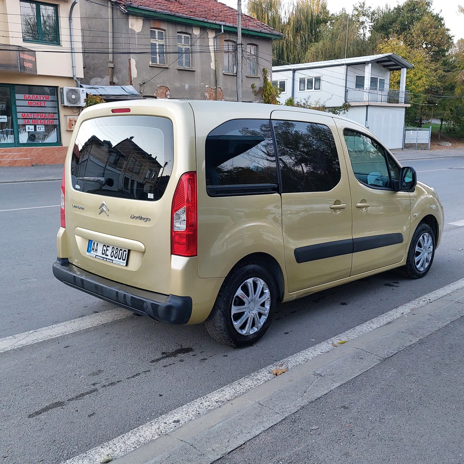 Citroen Berlingo 1.6HÐI - изображение 7