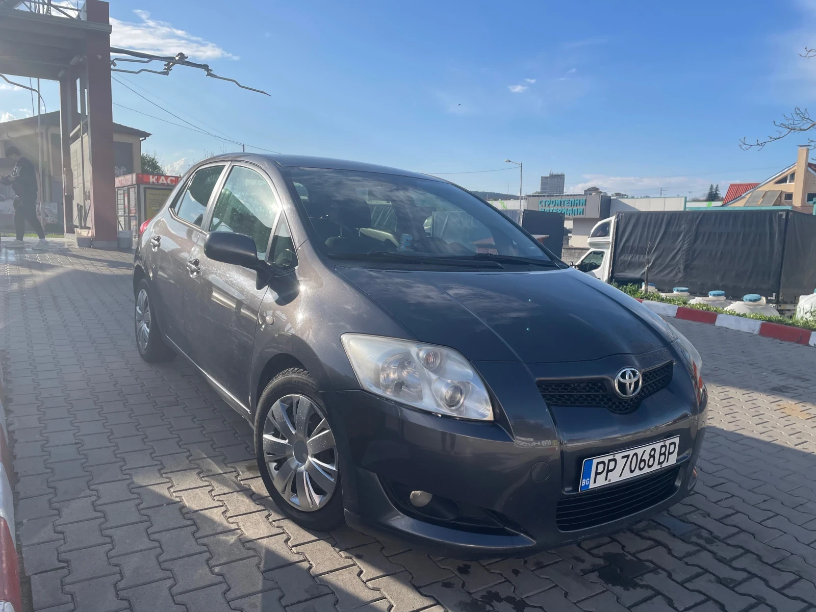 Toyota Auris  - изображение 7