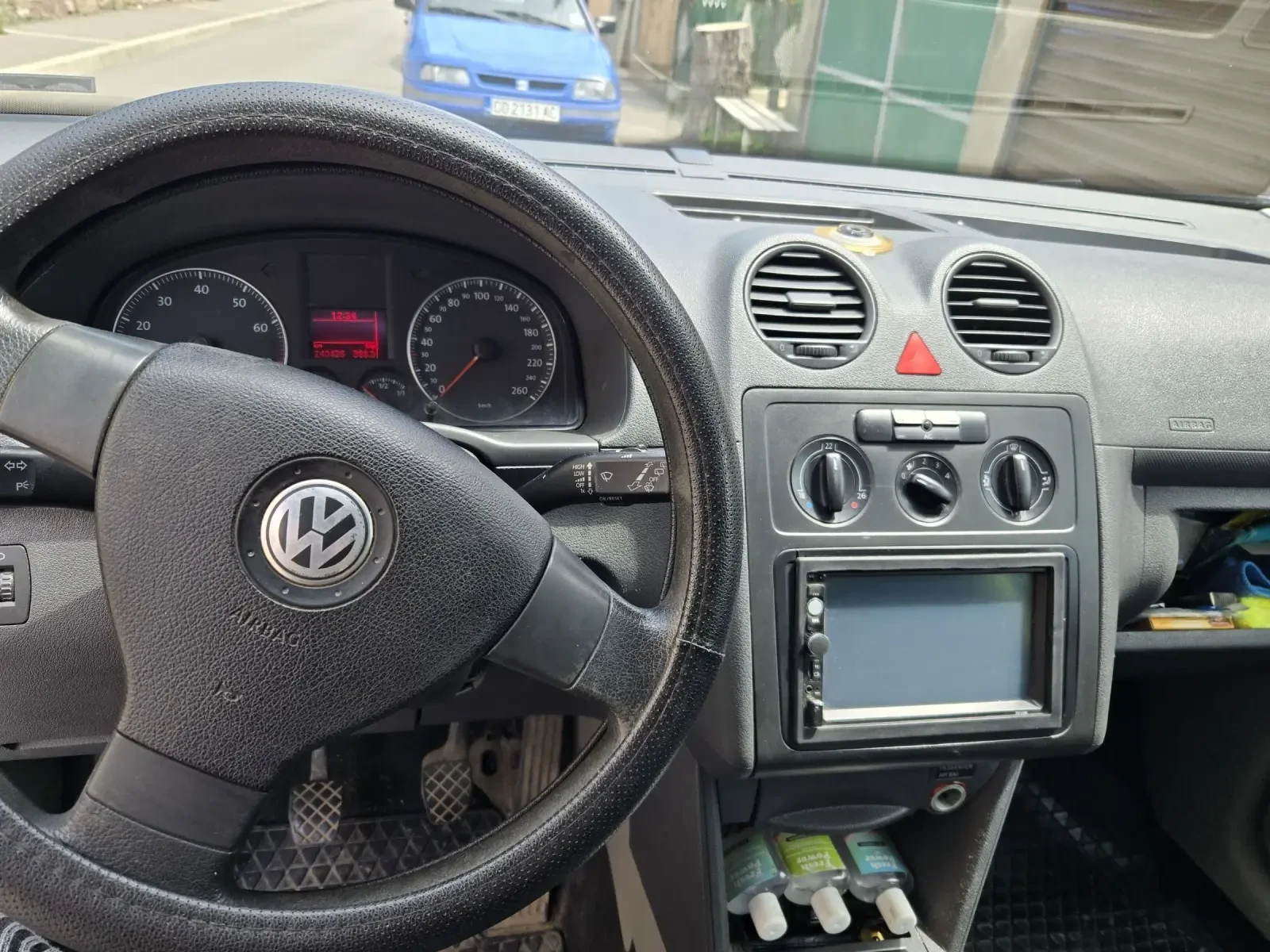 VW Caddy (ФАБРИЧЕН МЕТАН) - изображение 6