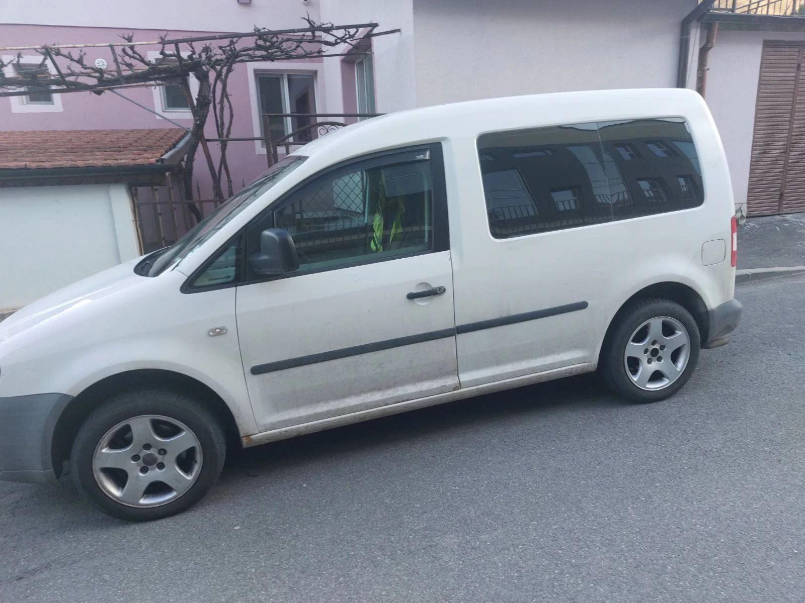 VW Caddy  - изображение 5