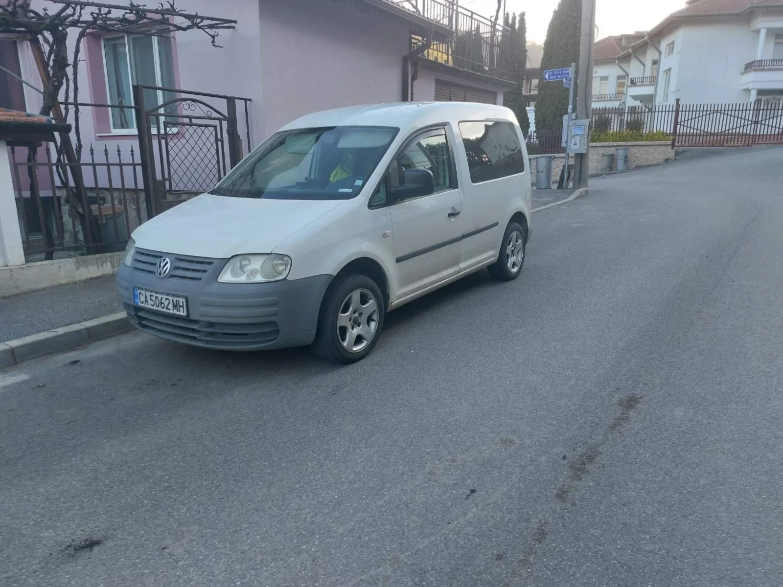 VW Caddy  - изображение 4