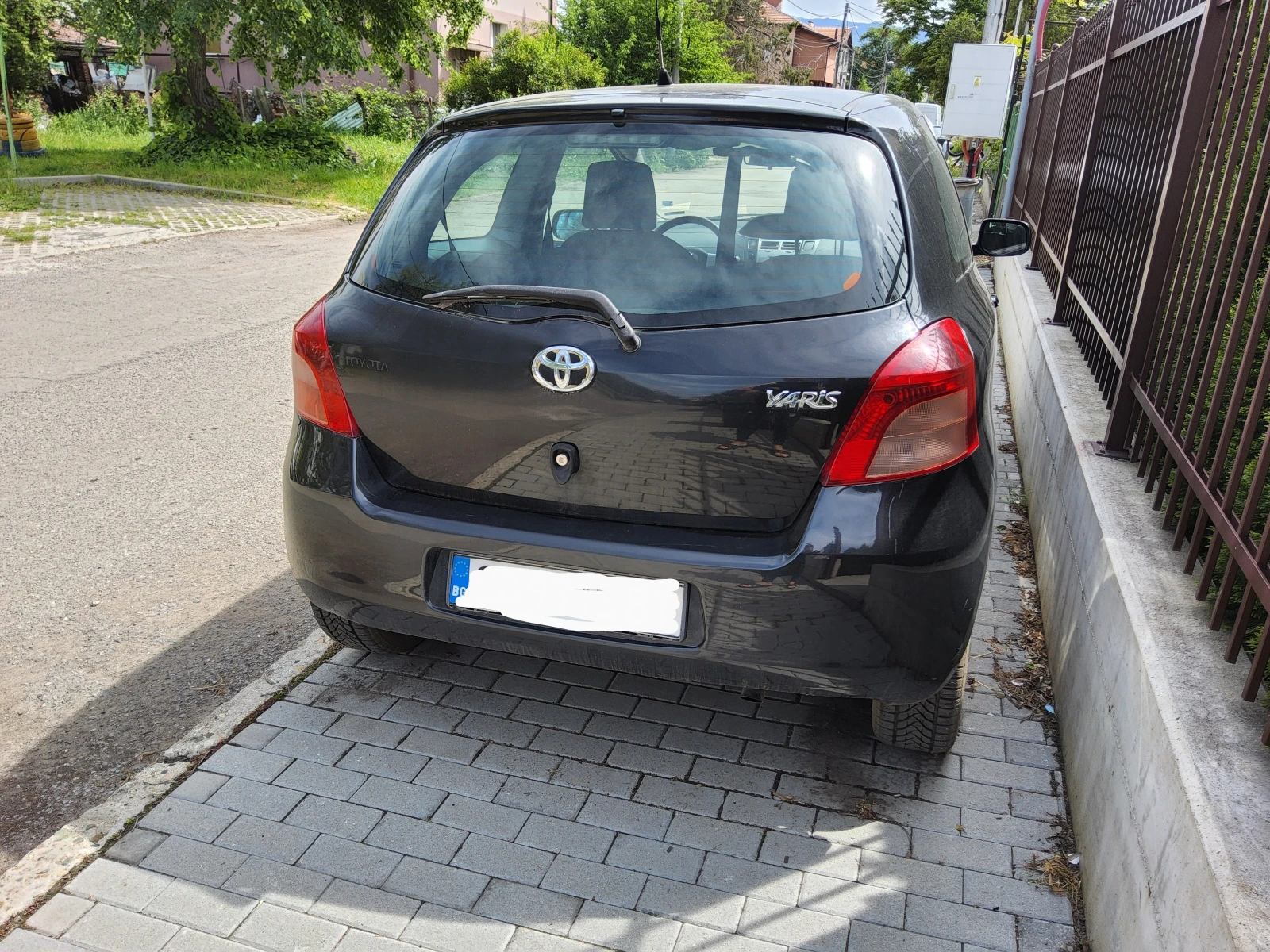 Toyota Yaris 1.4D(90к.с.) - изображение 3