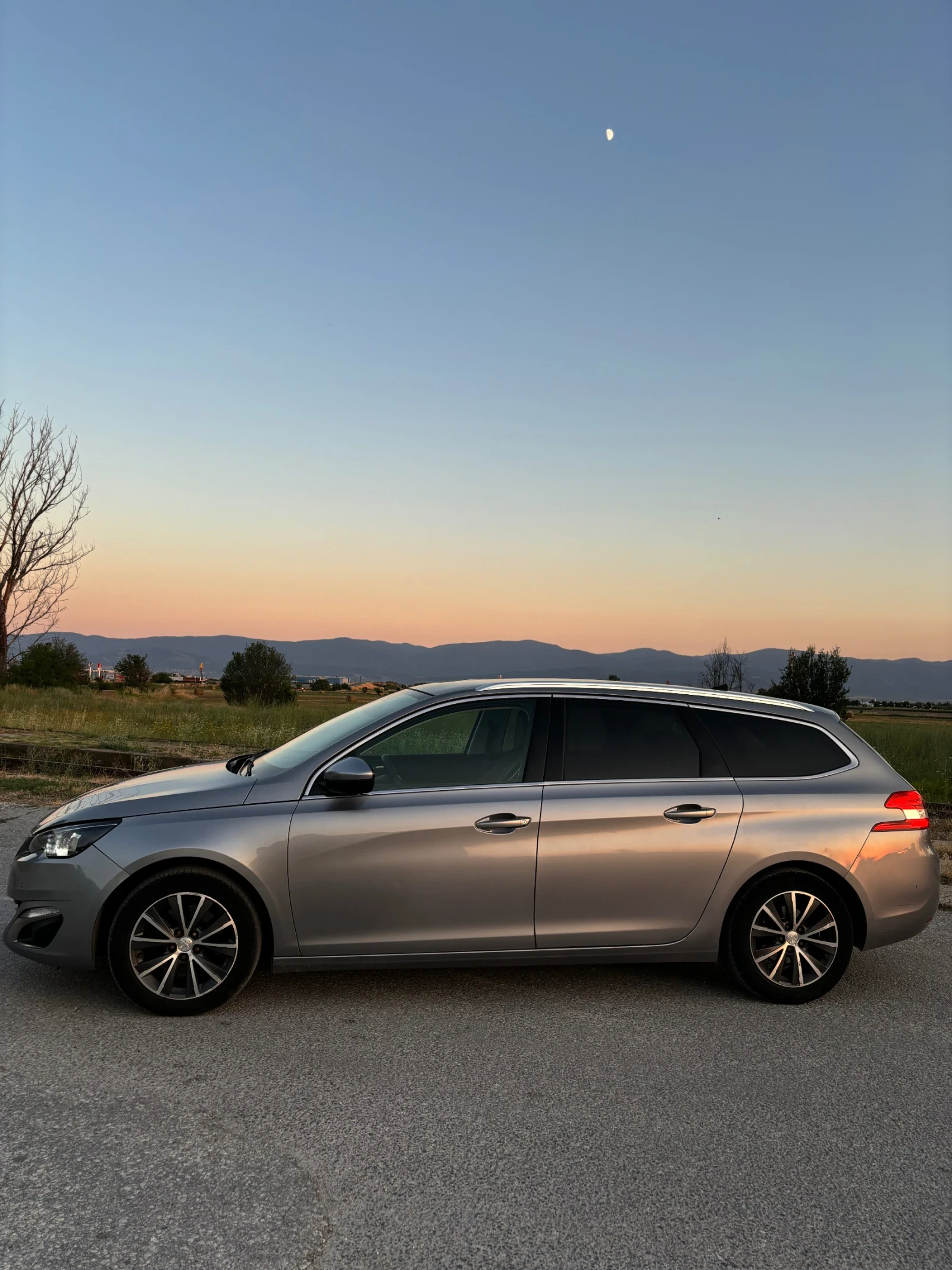 Peugeot 308 2.0 Blue-HDi Allure - изображение 9