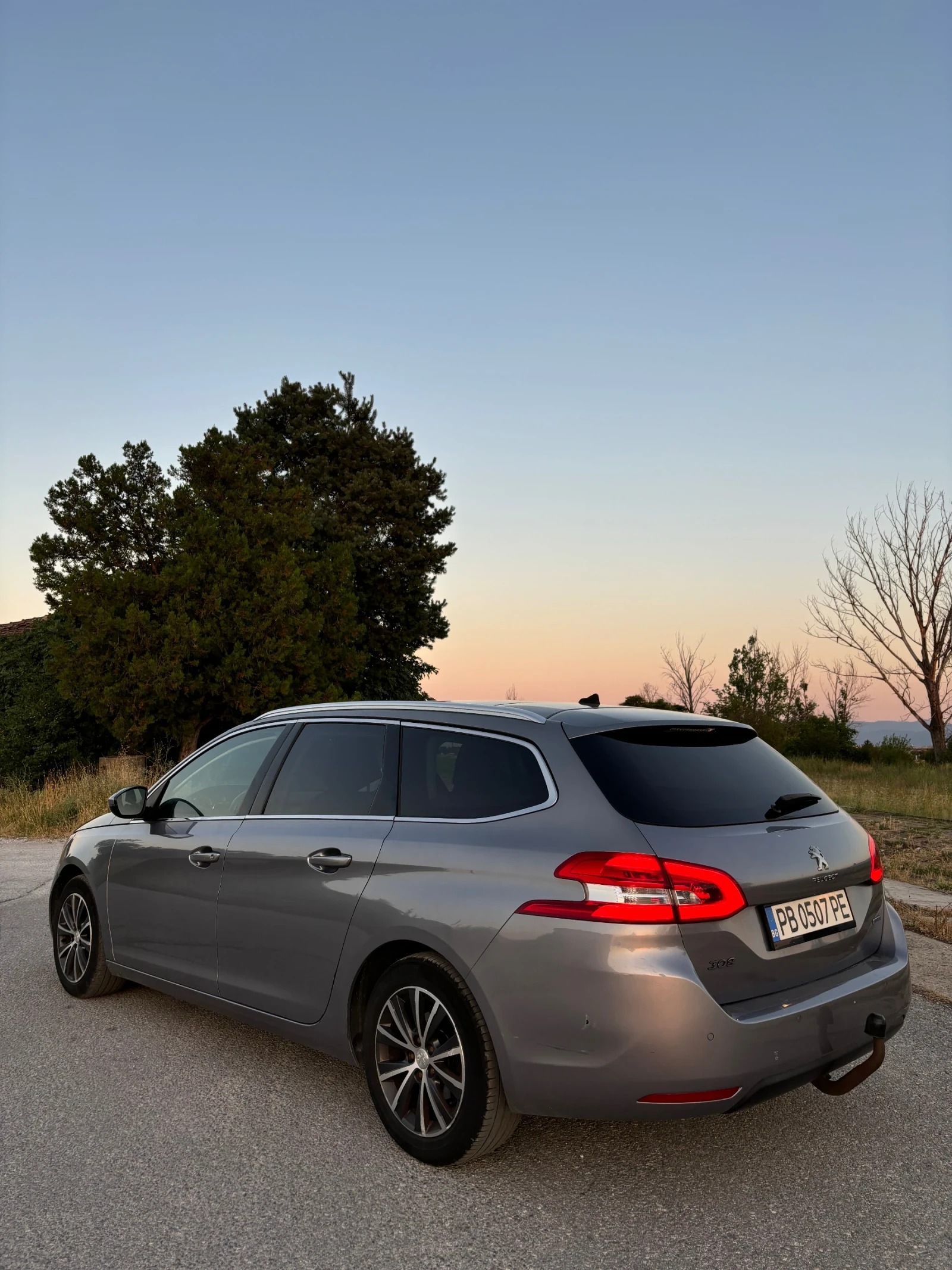 Peugeot 308 2.0 Blue-HDi Allure - изображение 8