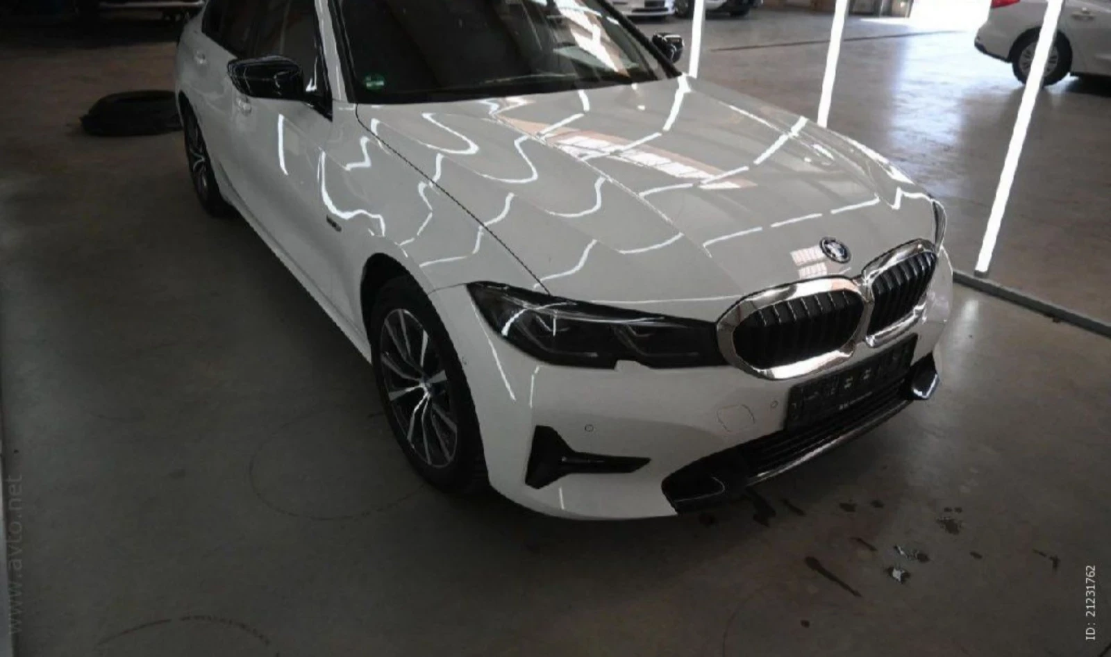 BMW 330 e xDrive Sport line.Hybrid - изображение 3