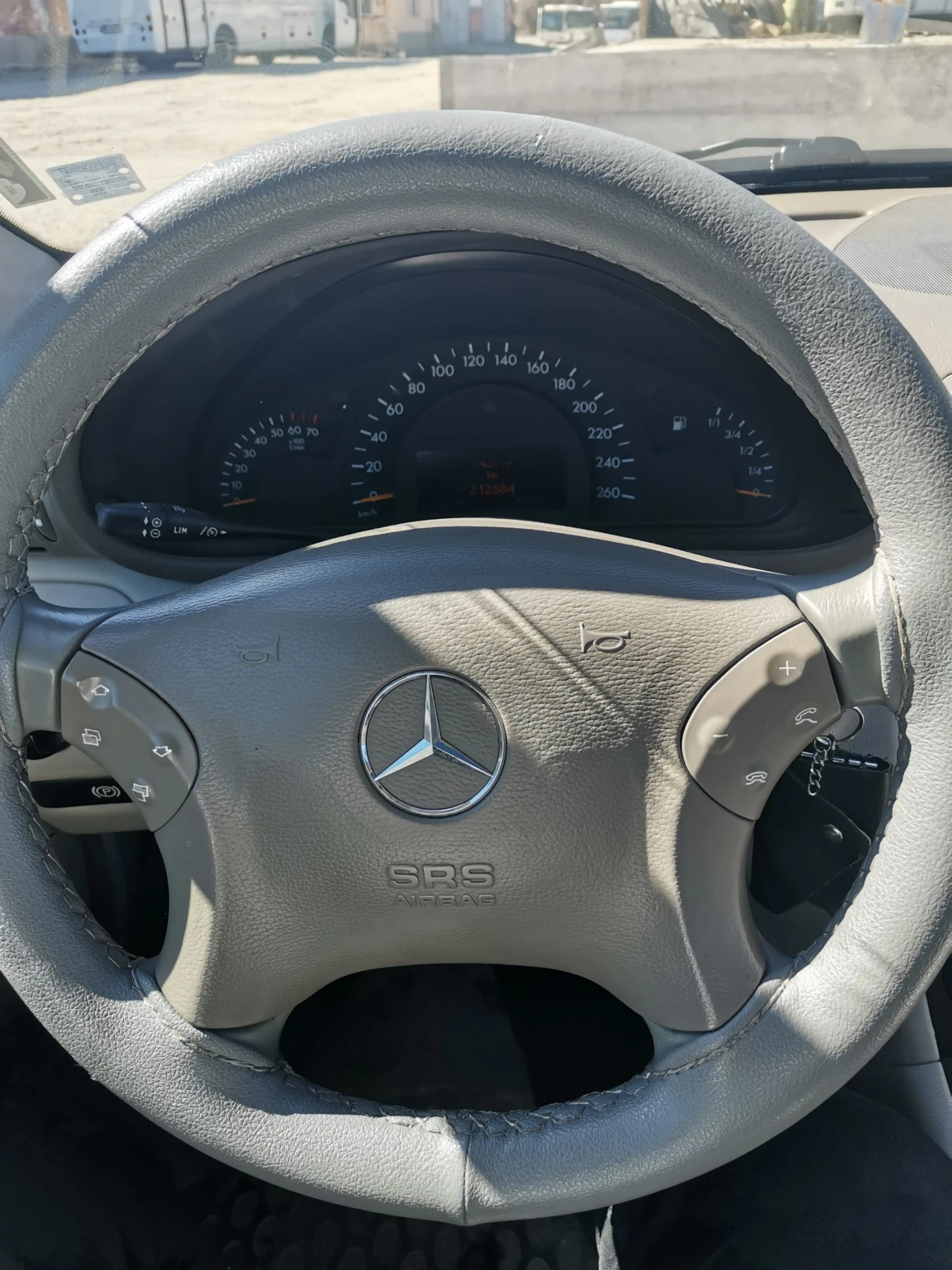 Mercedes-Benz C 200  - изображение 6
