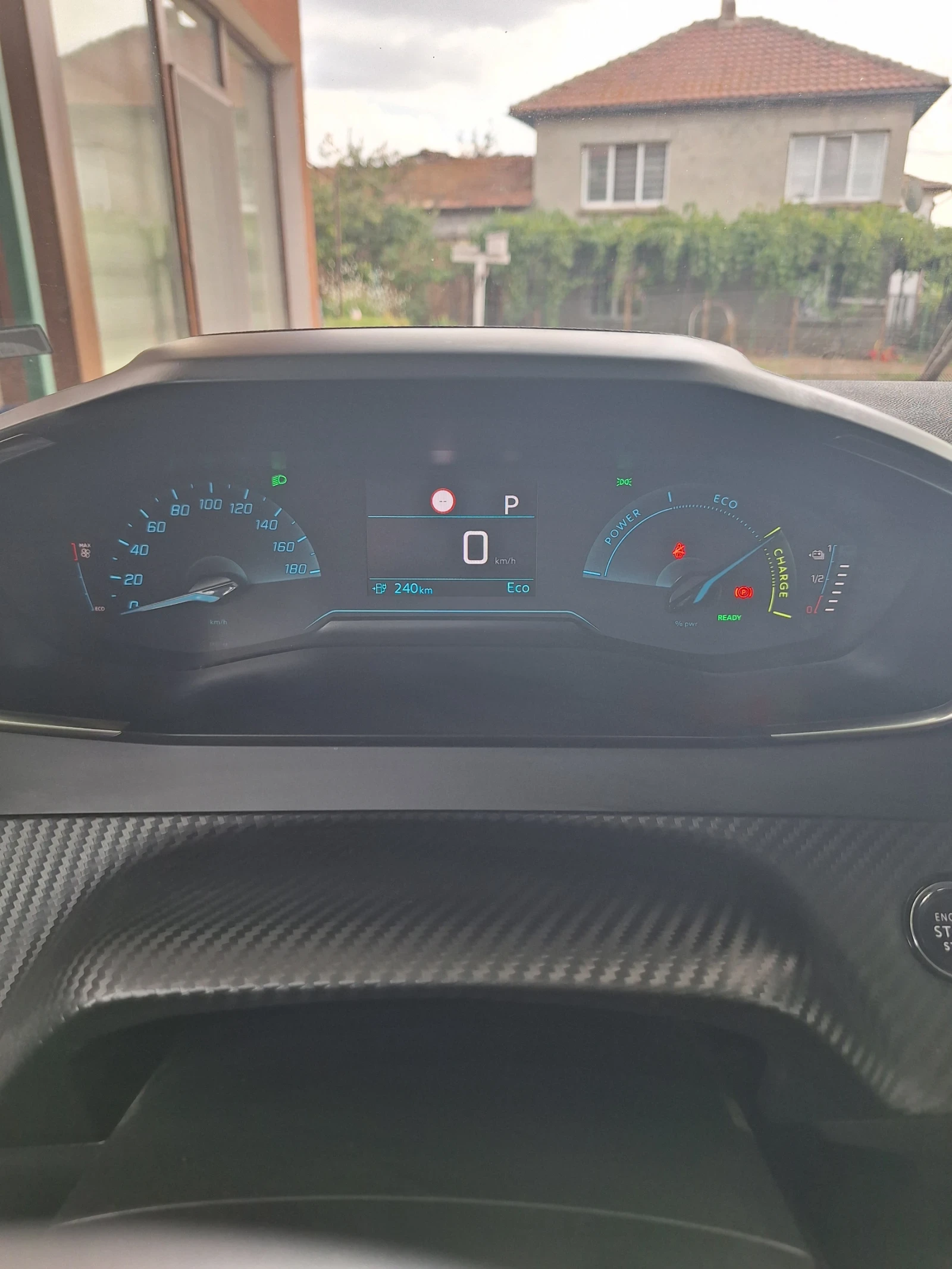 Peugeot 2008 Peugeot 2008 e allure  ! | Mobile.bg   13