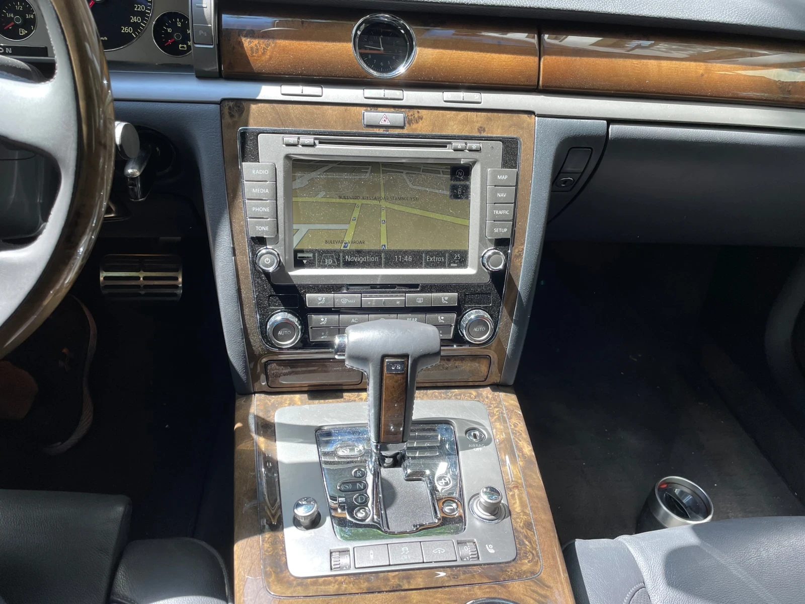 VW Phaeton 3.0 TDI Long  - изображение 10