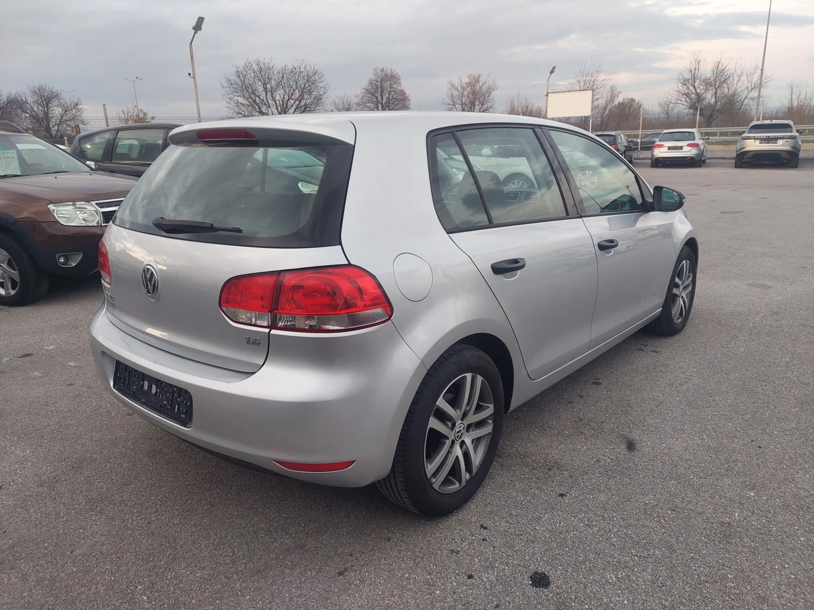 VW Golf 1.6i 102кс. - изображение 3