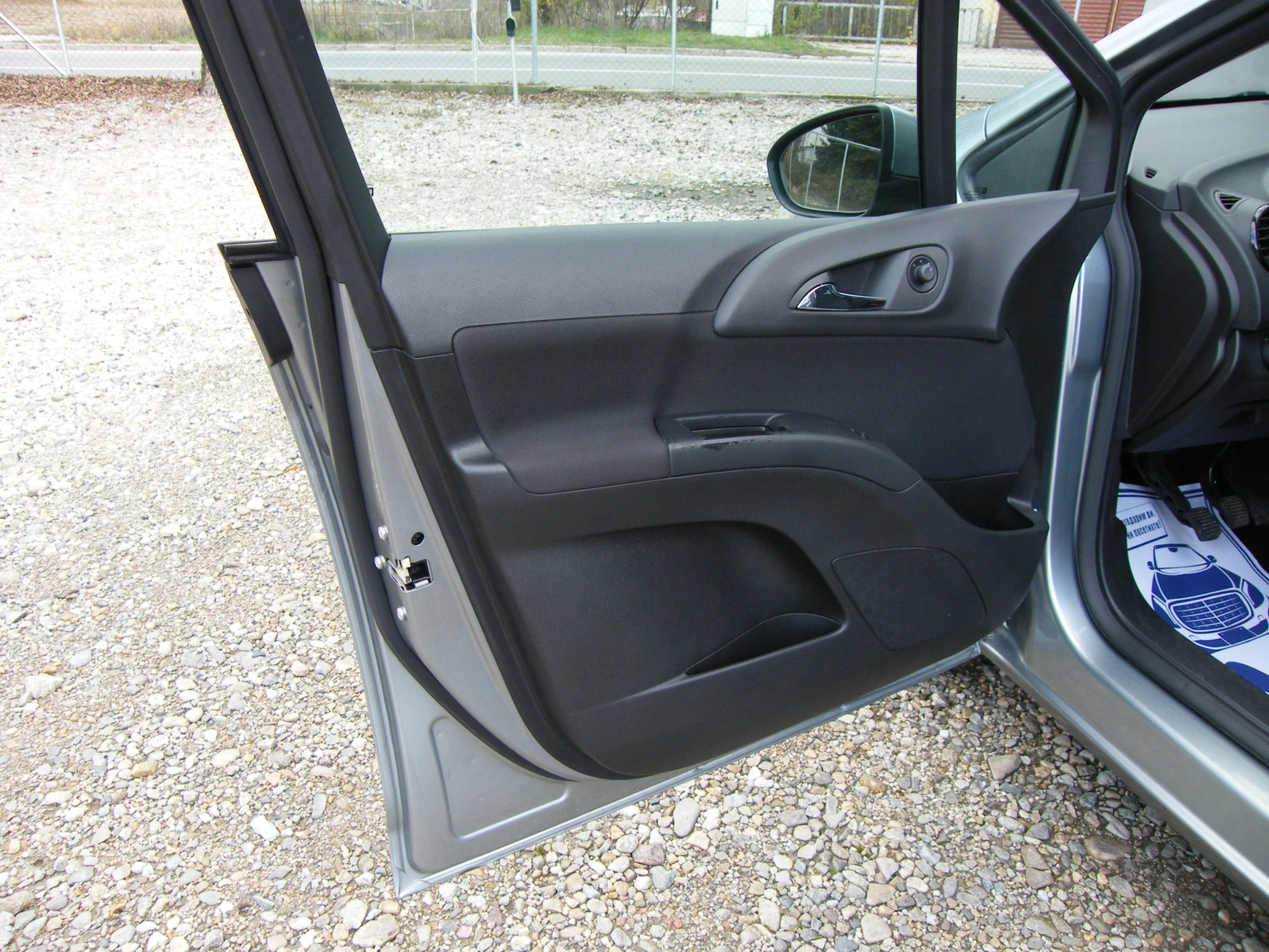 Opel Meriva 1.4i 103 000km GAZ инжекцион - изображение 7