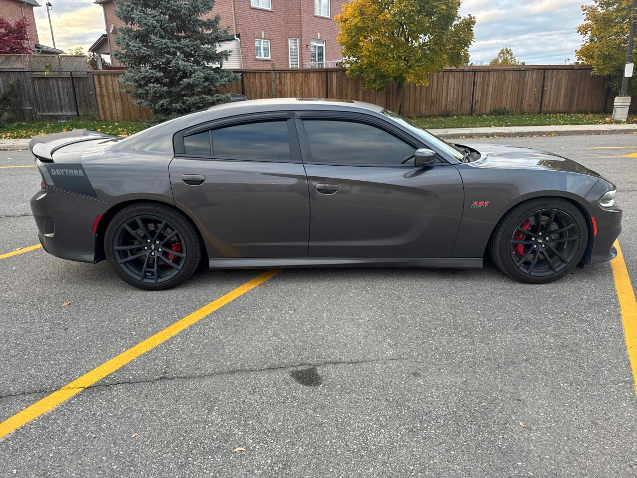 Dodge Charger * АВТО КРЕДИТ* ЦЕНА ДО БГ * СЕРВИЗНА ИСТОРИЯ *  - изображение 2