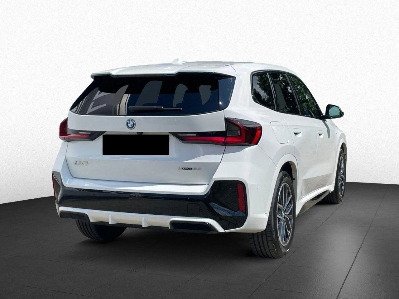 BMW iX1 xDrive30/M-SPORT/HEAD UP/360/LED/SHADOW LINE/ | Mobile.bg   4