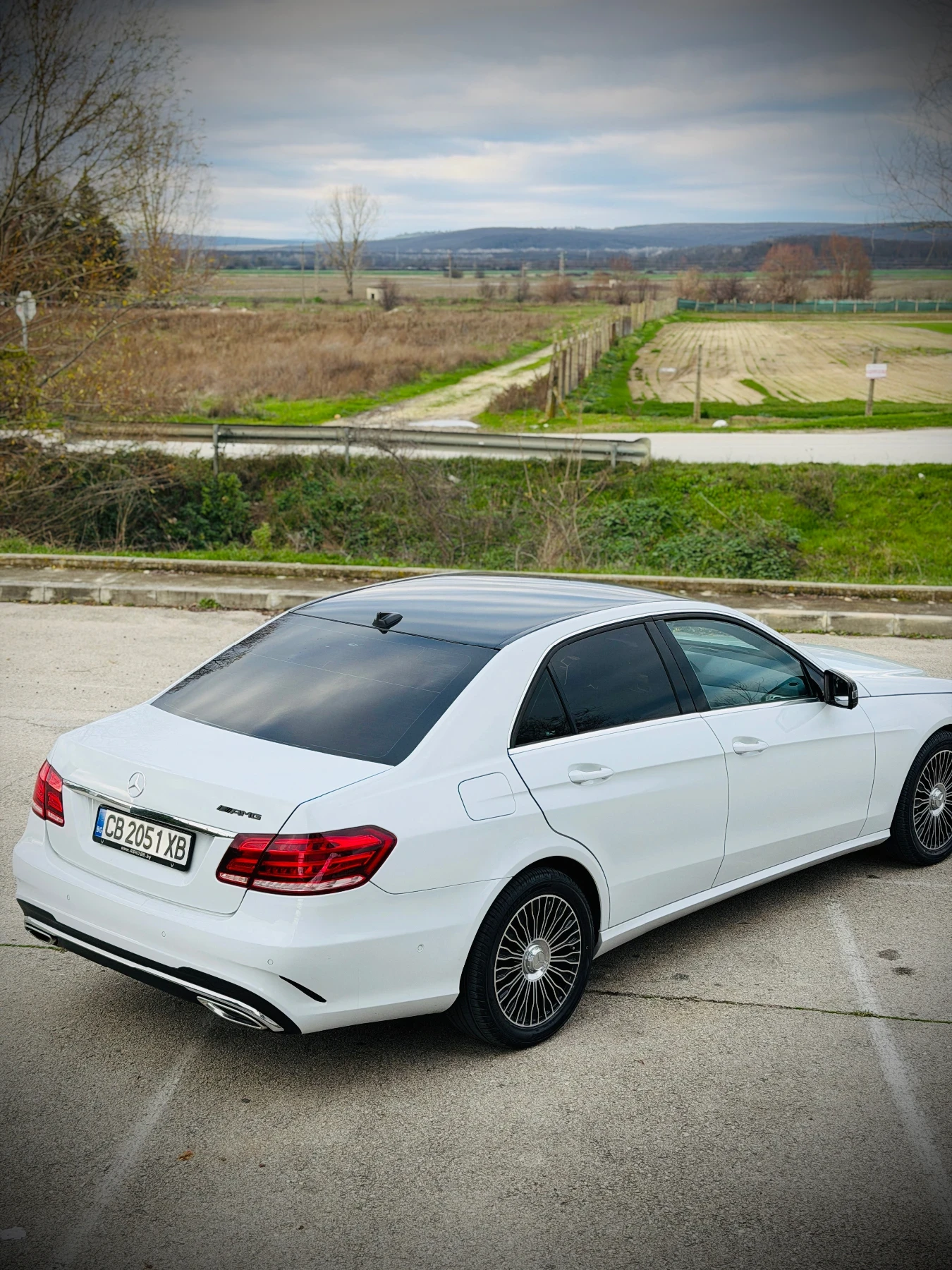 Mercedes-Benz E 220  - изображение 2