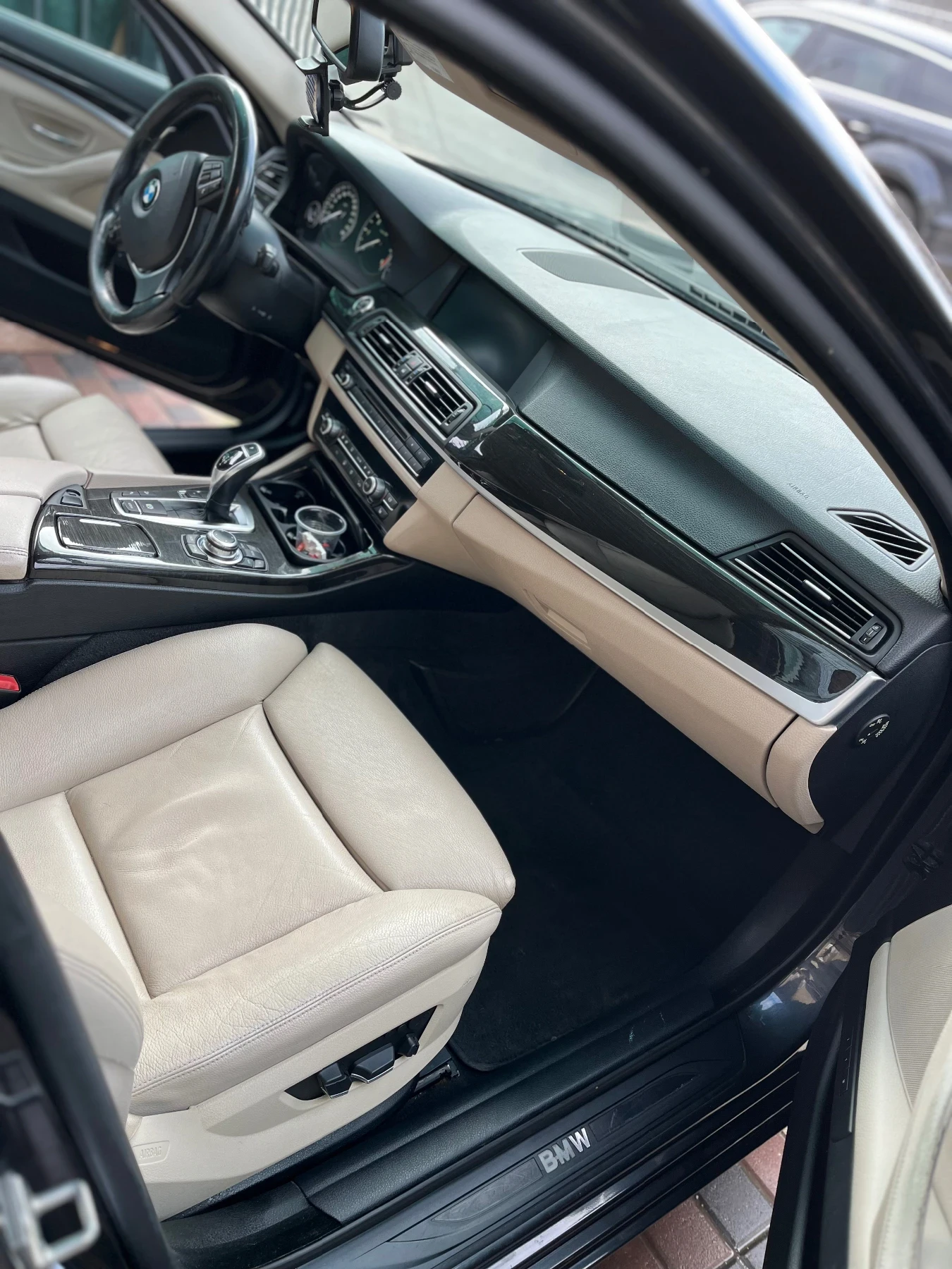BMW 525 525 twin-turbo XDrive | Mobile.bg � ����������� 11