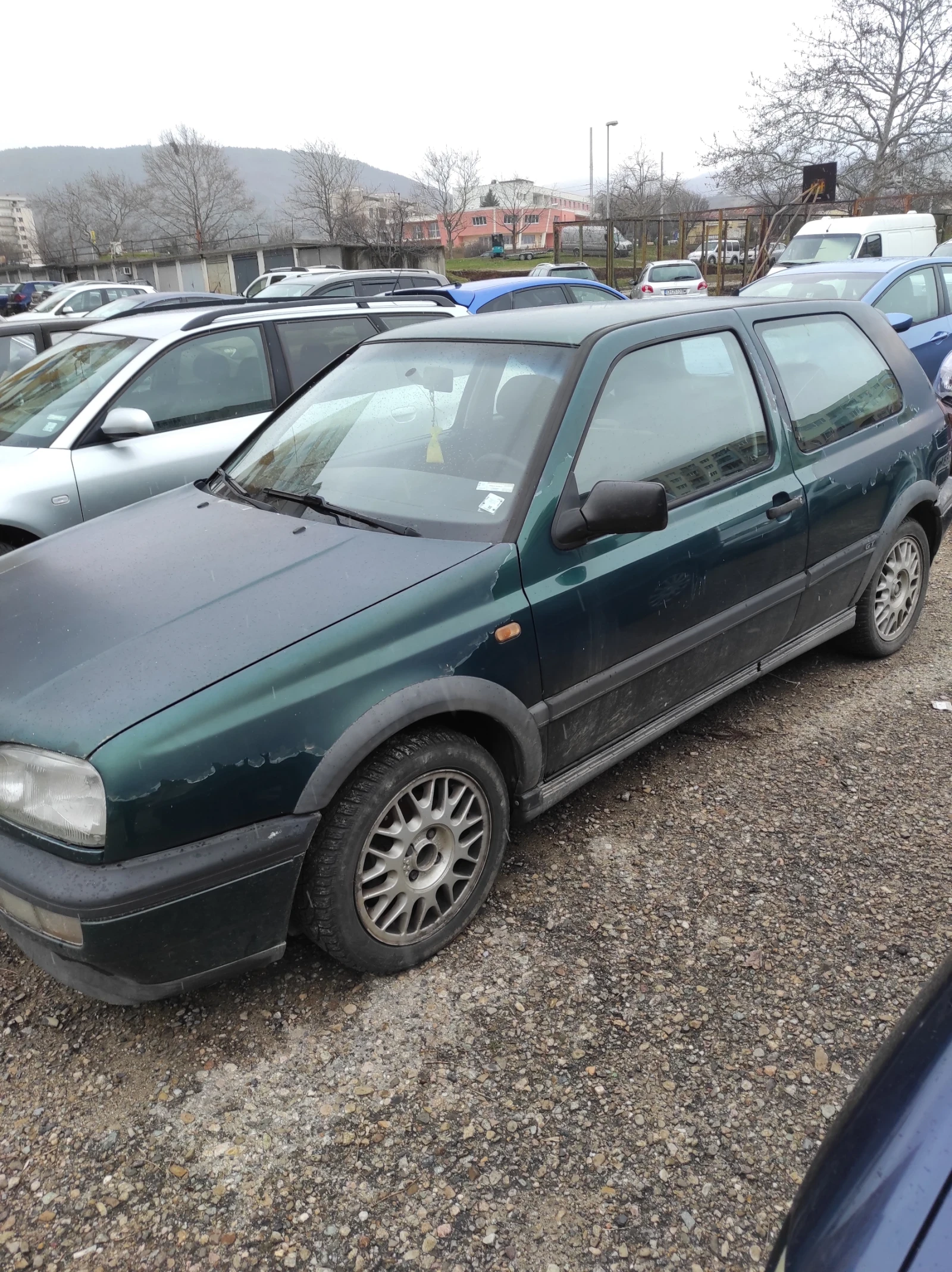 VW Golf 1.6 - изображение 4