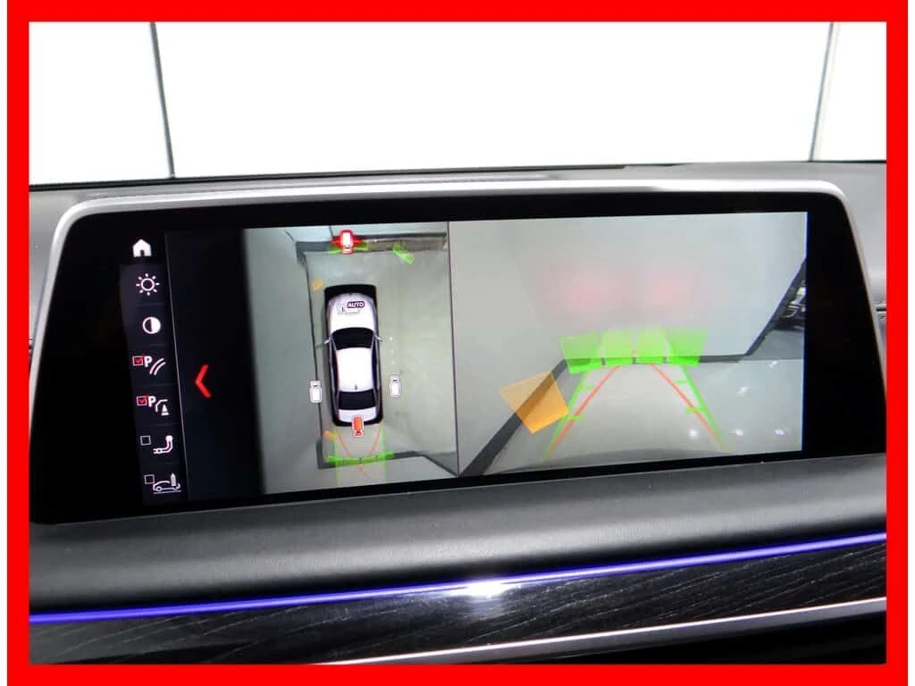 BMW 750 * 750I X DRIVE M SPORT * CARBON CORE/HARMAN KARDON, снимка 14 - Автомобили и джипове - 53975130