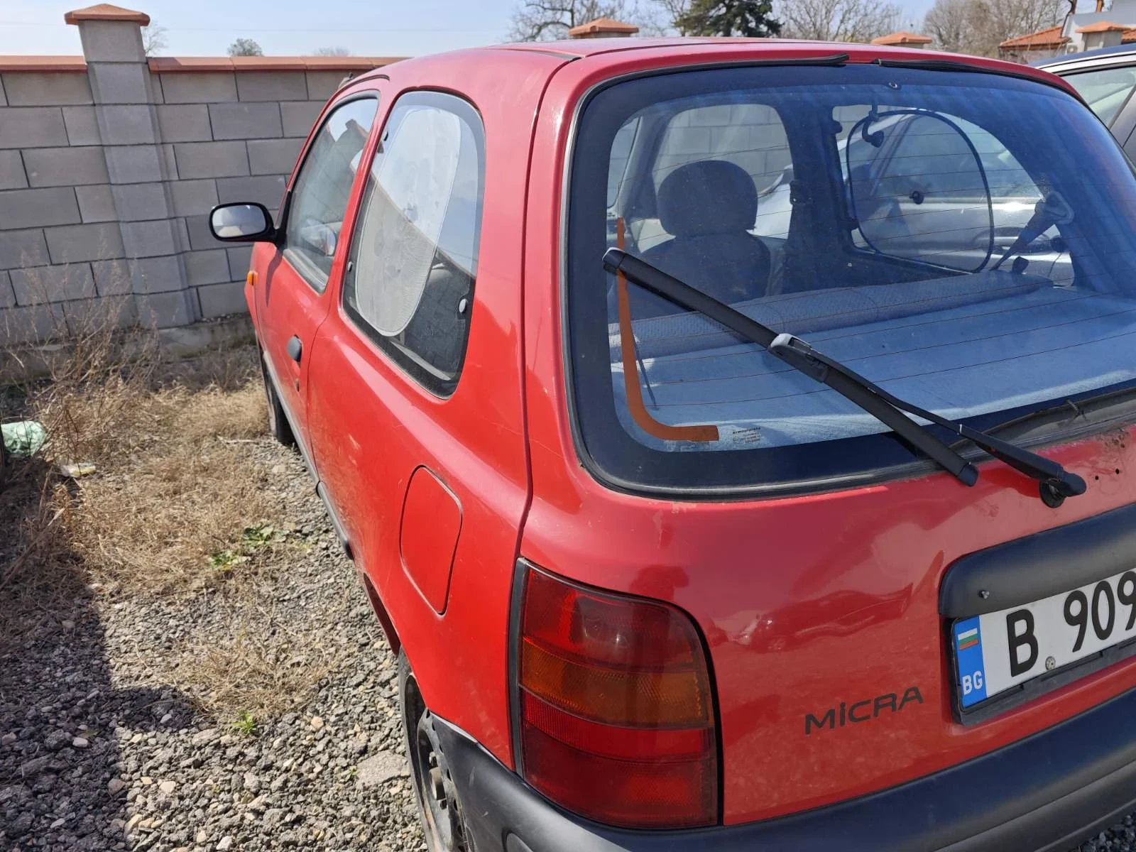 Nissan Micra 1.0, снимка 5 - Автомобили и джипове - 54010065