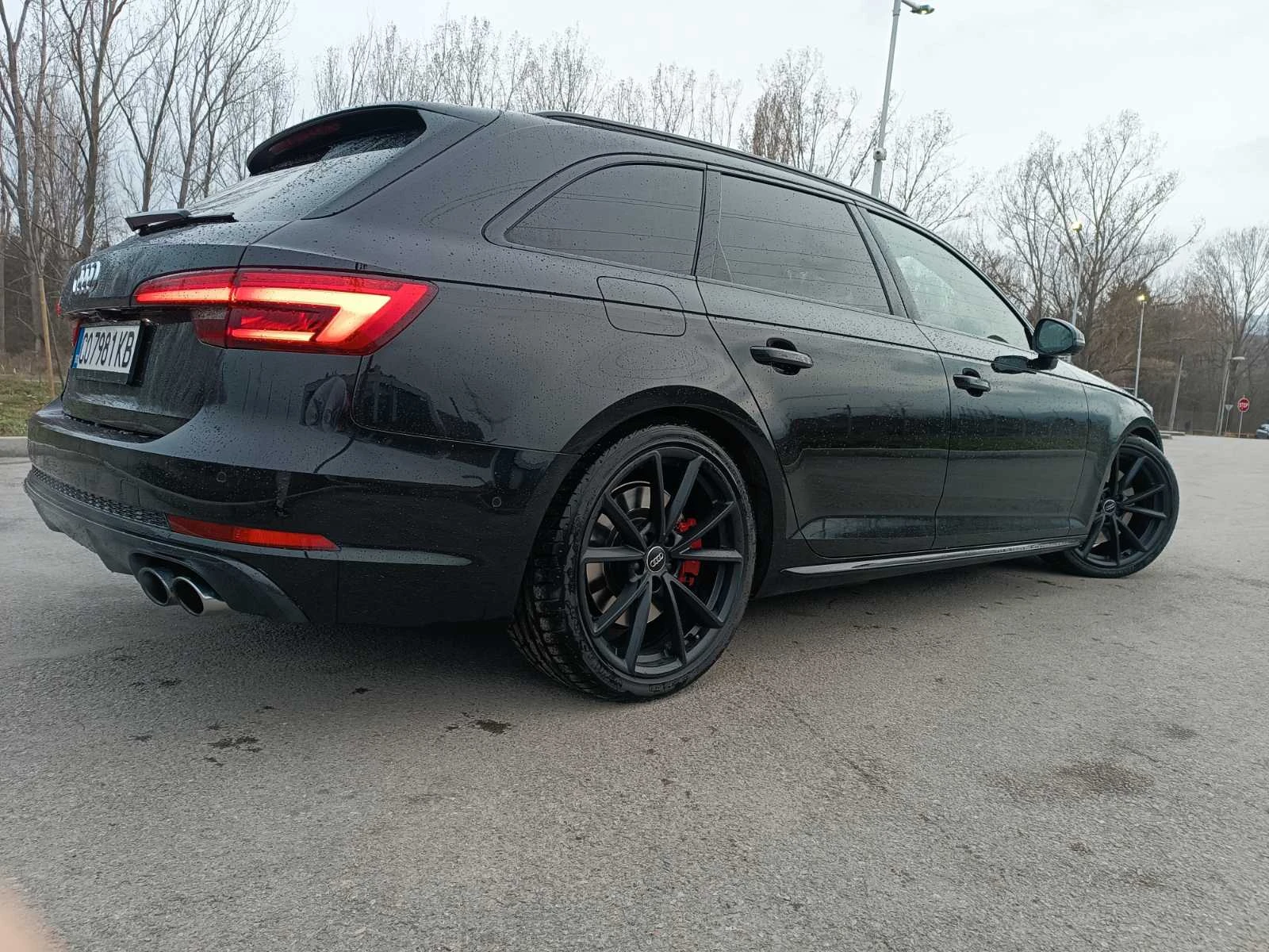 Audi S4 3.0TFSI, Black Edition, B&O, Ambient, 360, Matrix, снимка 9 - Автомобили и джипове - 54030687
