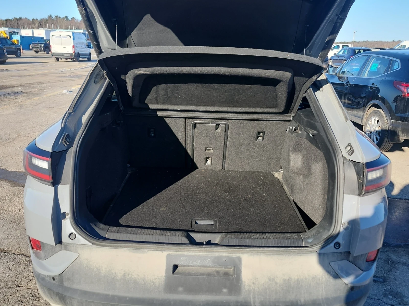 VW ID.4 PRO | ДВА КЛЮЧА | KEYLESS | ЗАДНА КАМЕРА | , снимка 12 - Автомобили и джипове - 54152585