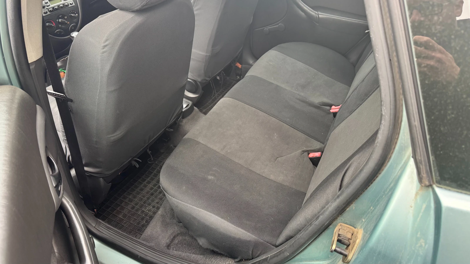 Ford Focus MK1, снимка 9 - Автомобили и джипове - 54243401