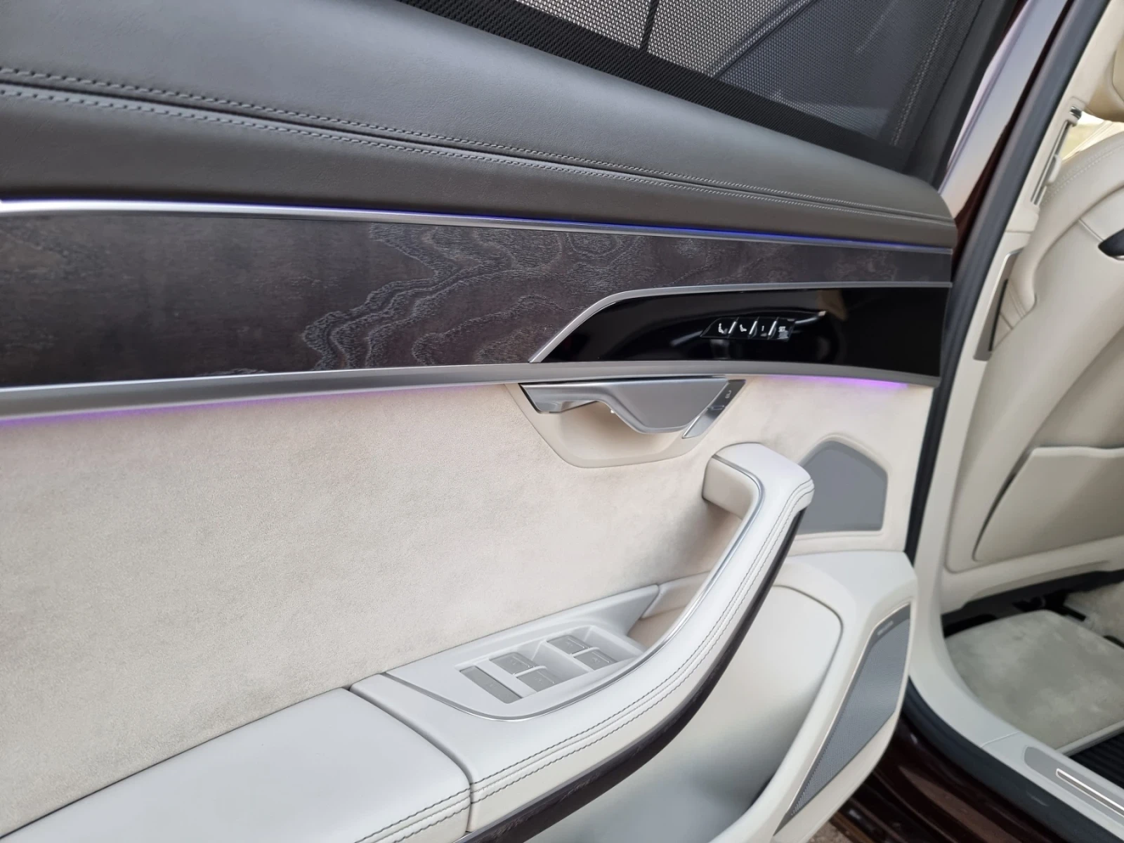 Audi A8, снимка 17 - Автомобили и джипове - 54341803