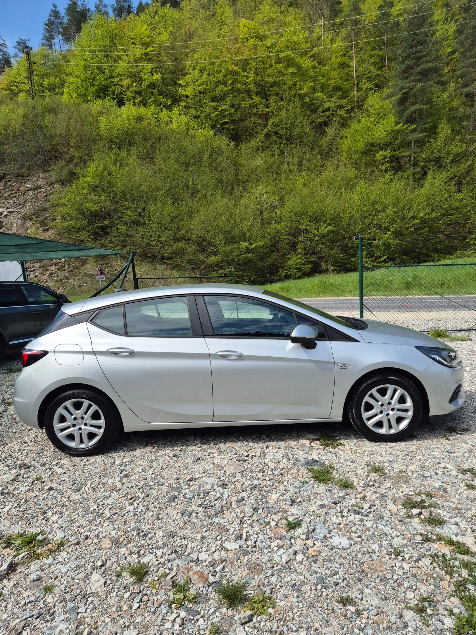 Opel Astra 1.2Т Нов Двигател-0км, снимка 4 - Автомобили и джипове - 54352853