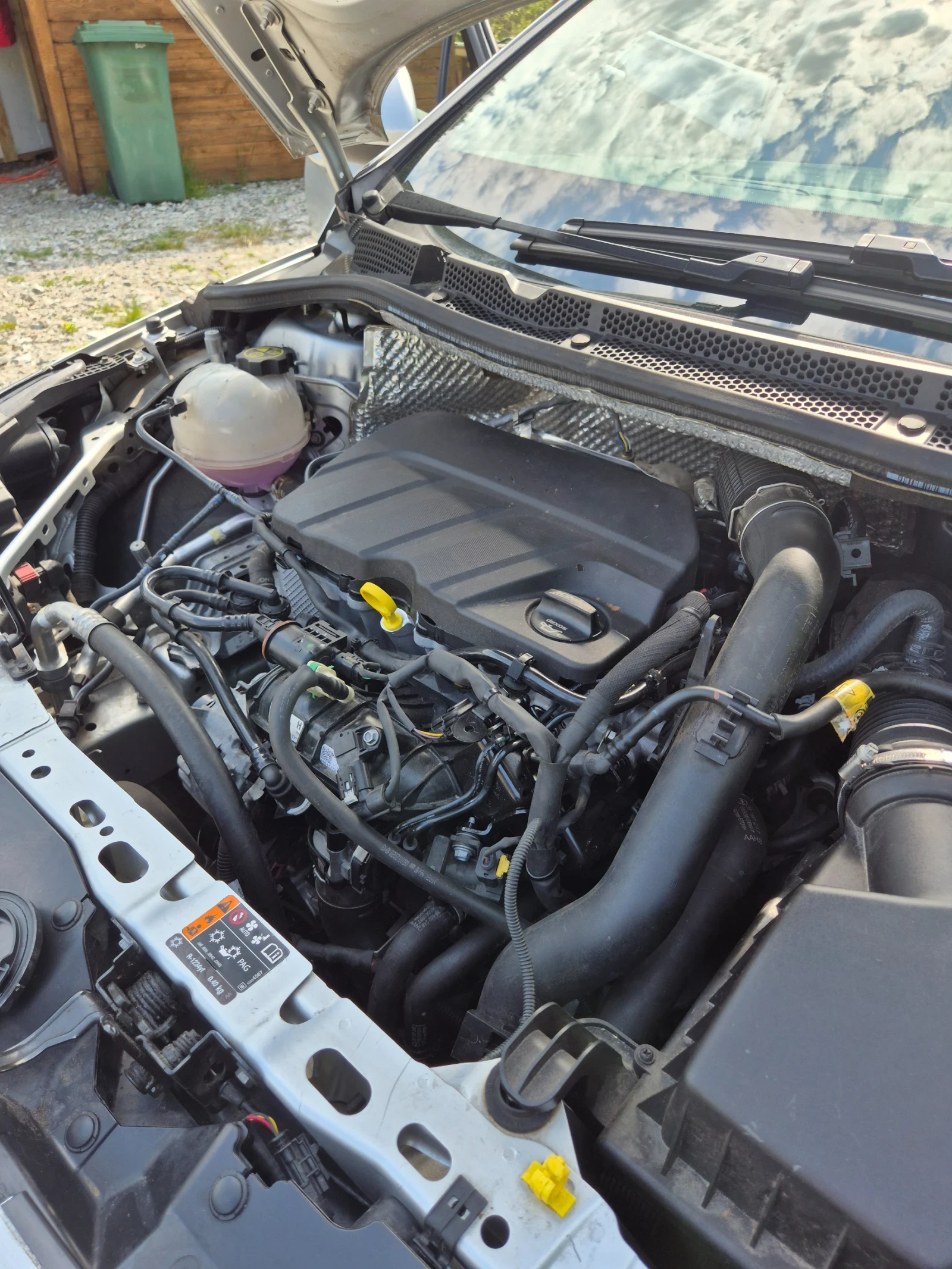 Opel Astra 1.2Т Нов Двигател-0км, снимка 15 - Автомобили и джипове - 54352853