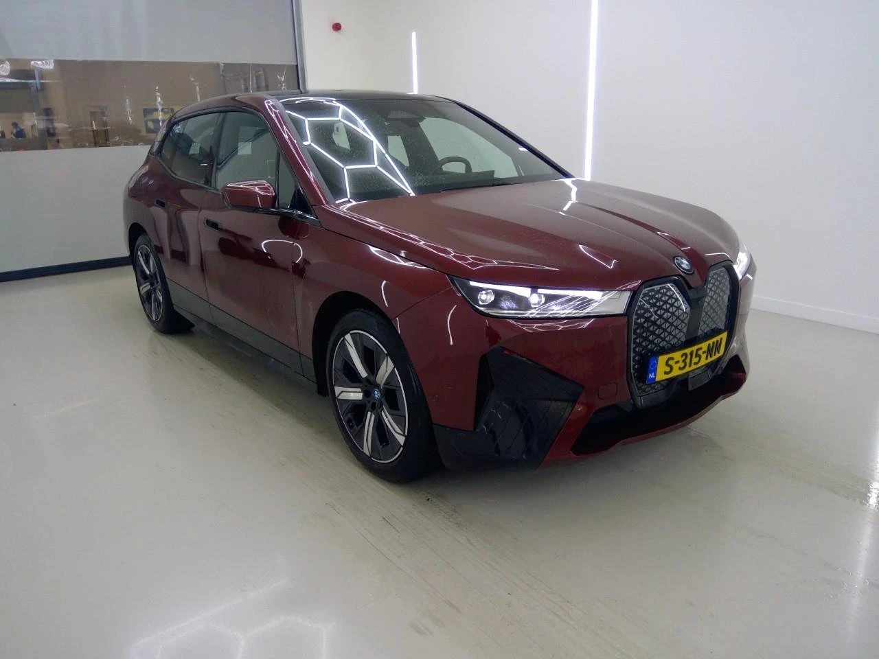 BMW iX 50 * High Executive * Най-високото ниво оборудване