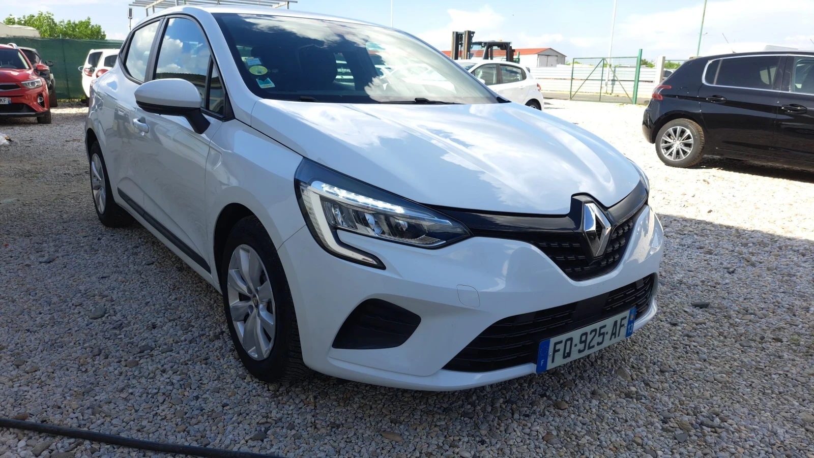 Renault Clio 1.5 DCI, снимка 8 - Автомобили и джипове - 54763554