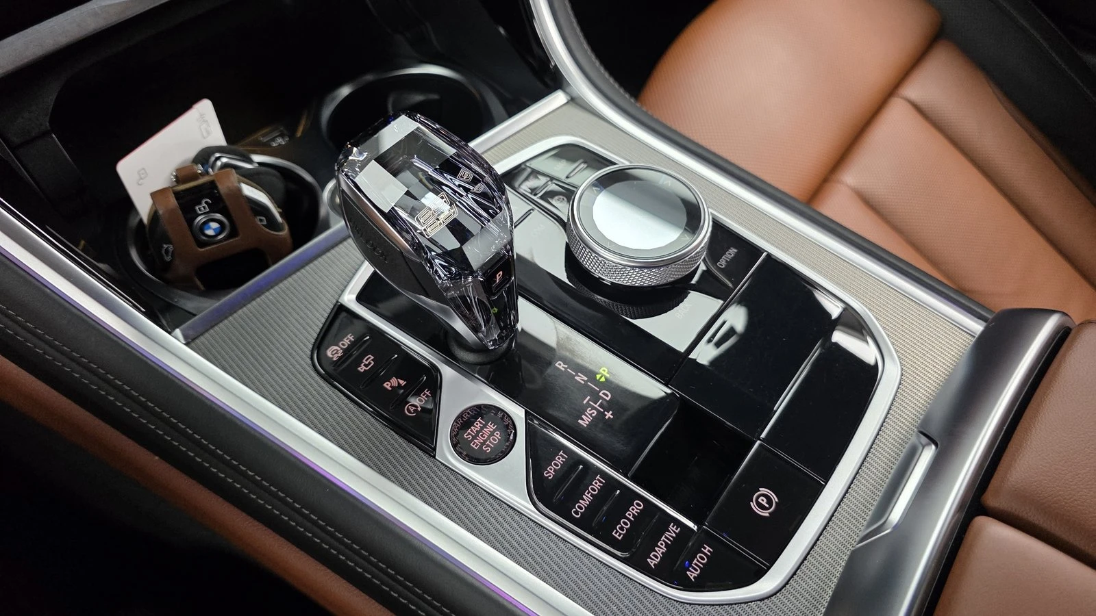 BMW 840 ЛЮК* HUD* 360* ПОДГРЕВ ВОЛАН* КРАЙНА ЦЕНА, снимка 8 - Автомобили и джипове - 55344696