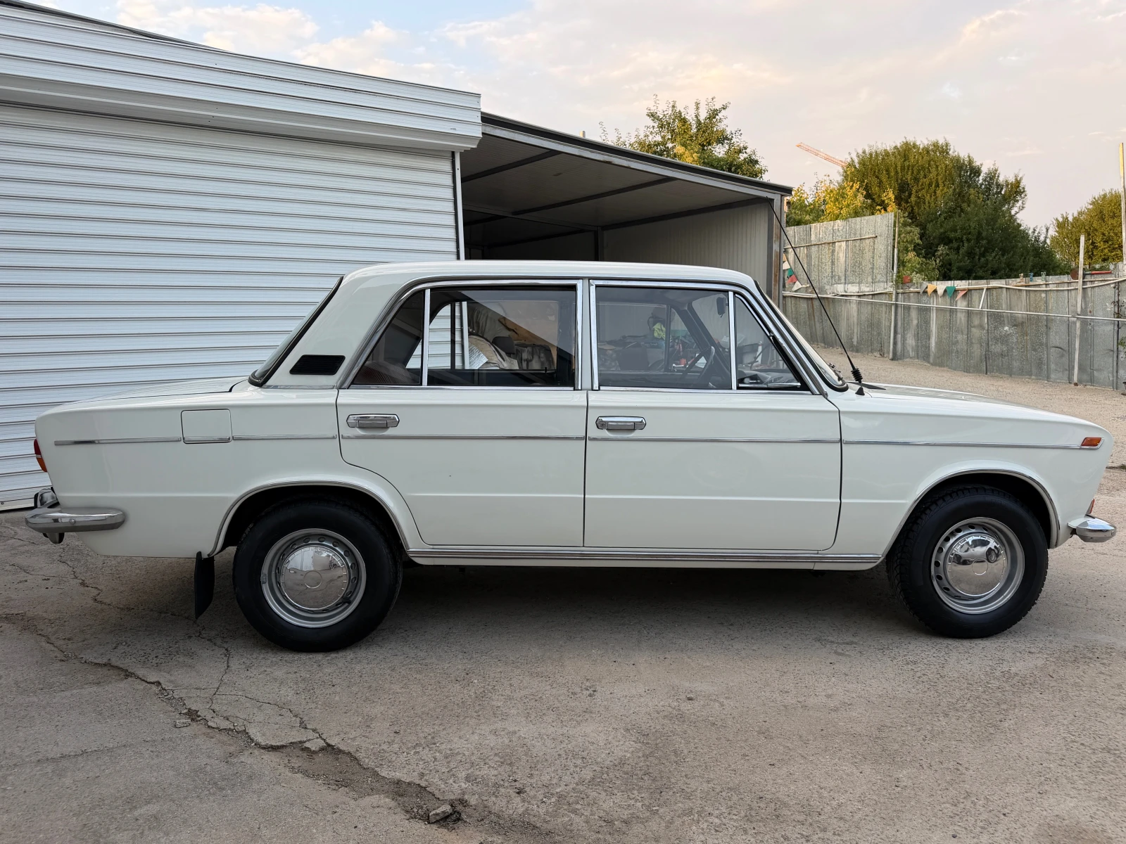 Lada 2103 ТОП СЪСТОЯНИЕ , снимка 2 - Автомобили и джипове - 55573406