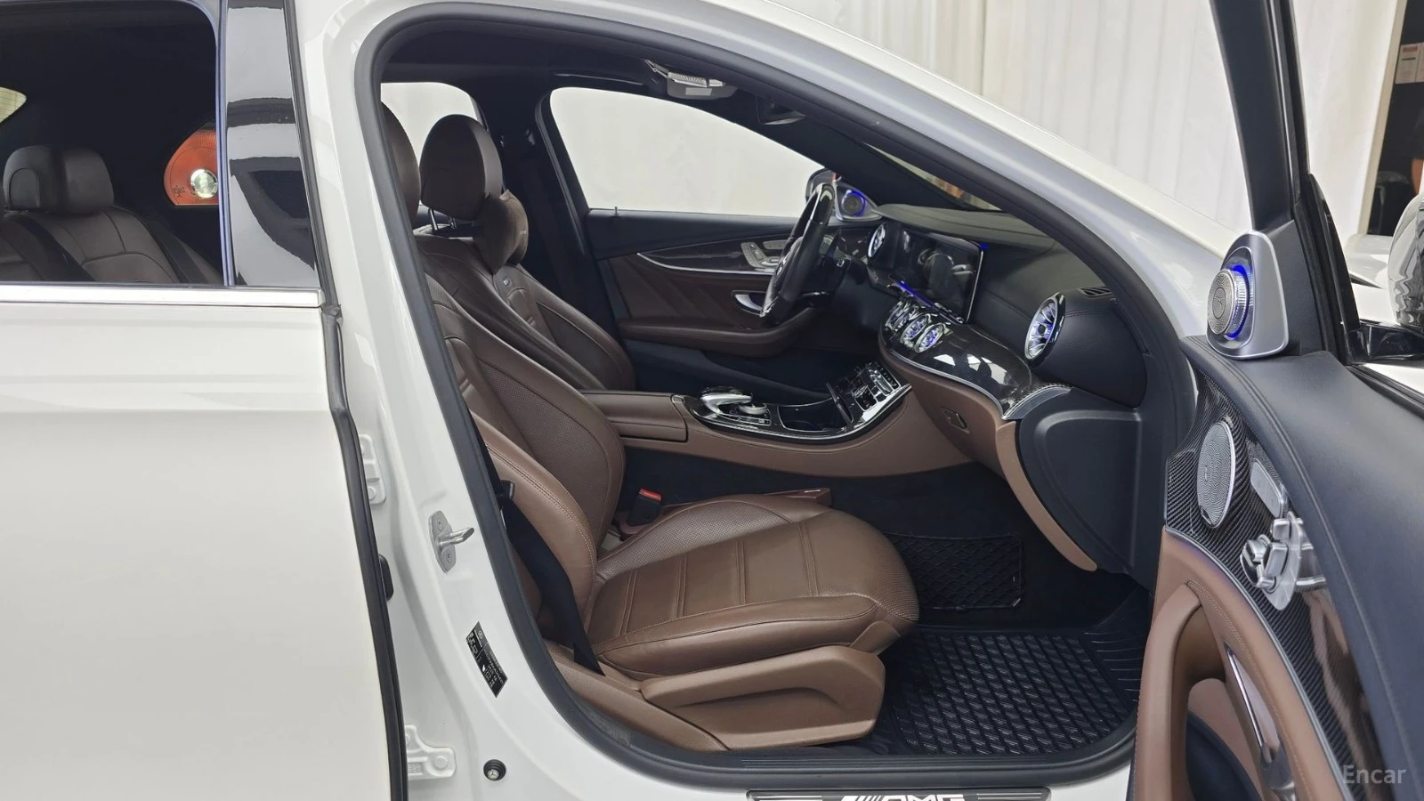 Mercedes-Benz E 63 AMG 4MATIC+ * HUD* 360* ������* ���������� | Mobile.bg � ����������� 8