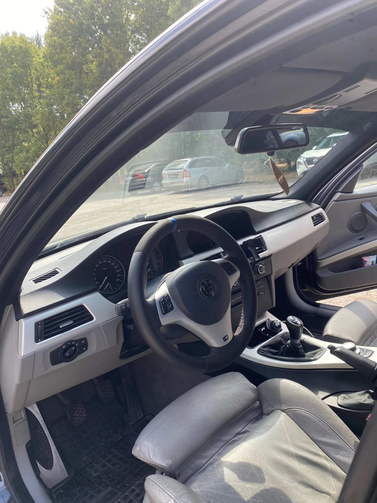 BMW 330 Bmw e90 325d, снимка 11 - Автомобили и джипове - 56316840
