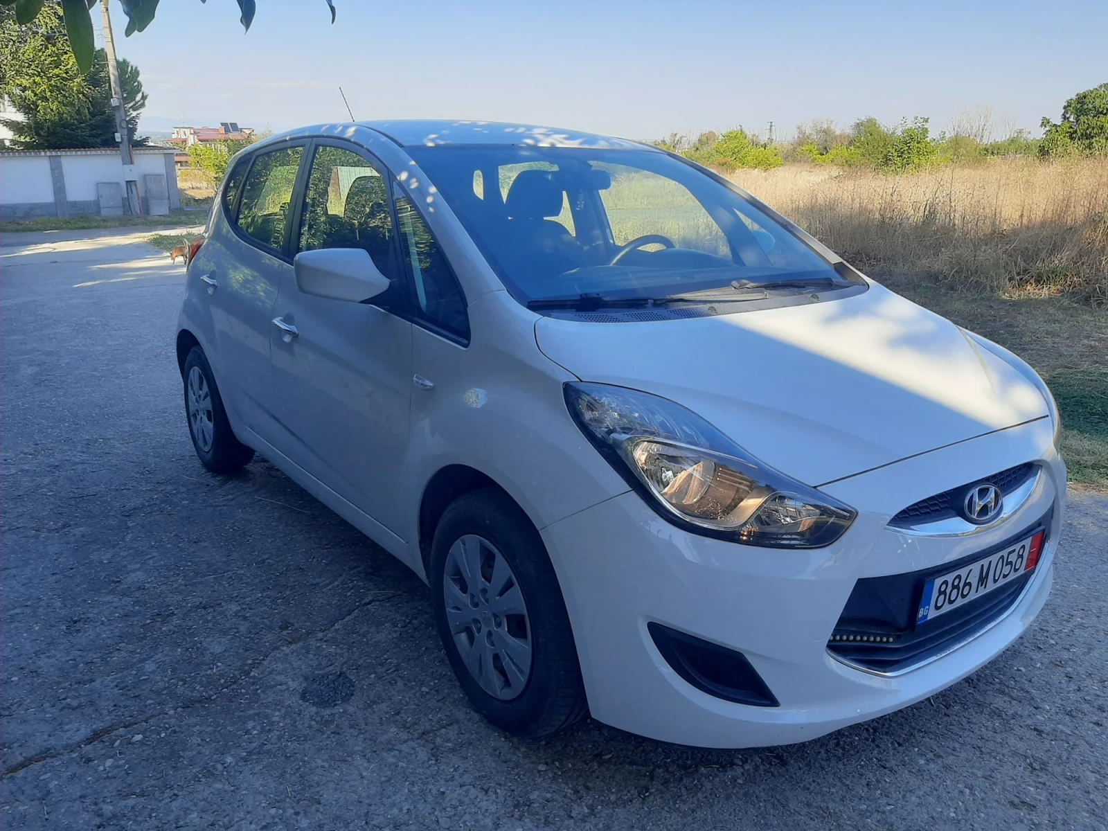 Hyundai Ix20 1.4i 90k.c , снимка 4 - Автомобили и джипове - 56119415