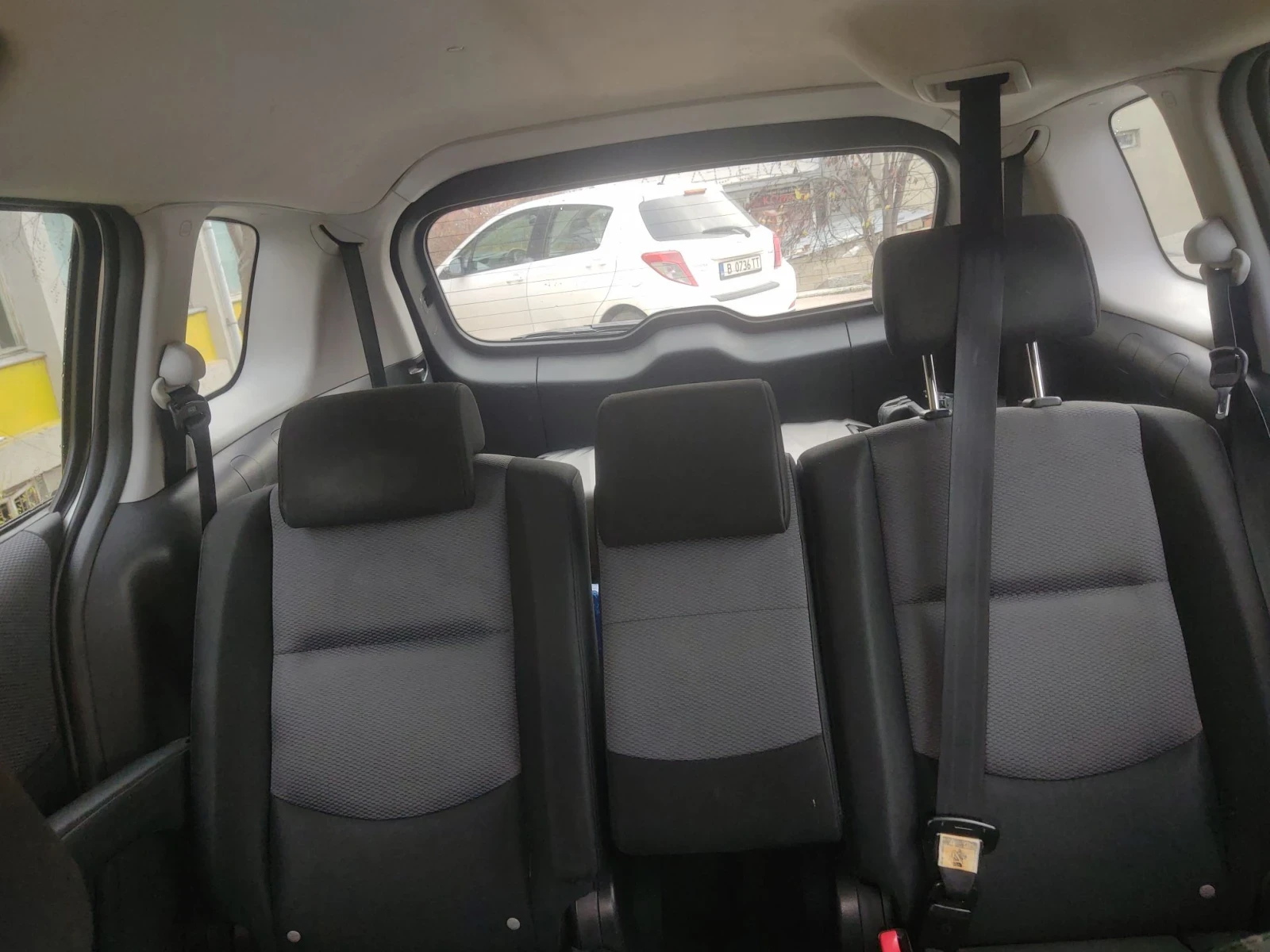 Mazda 5, снимка 9 - Автомобили и джипове - 56635178