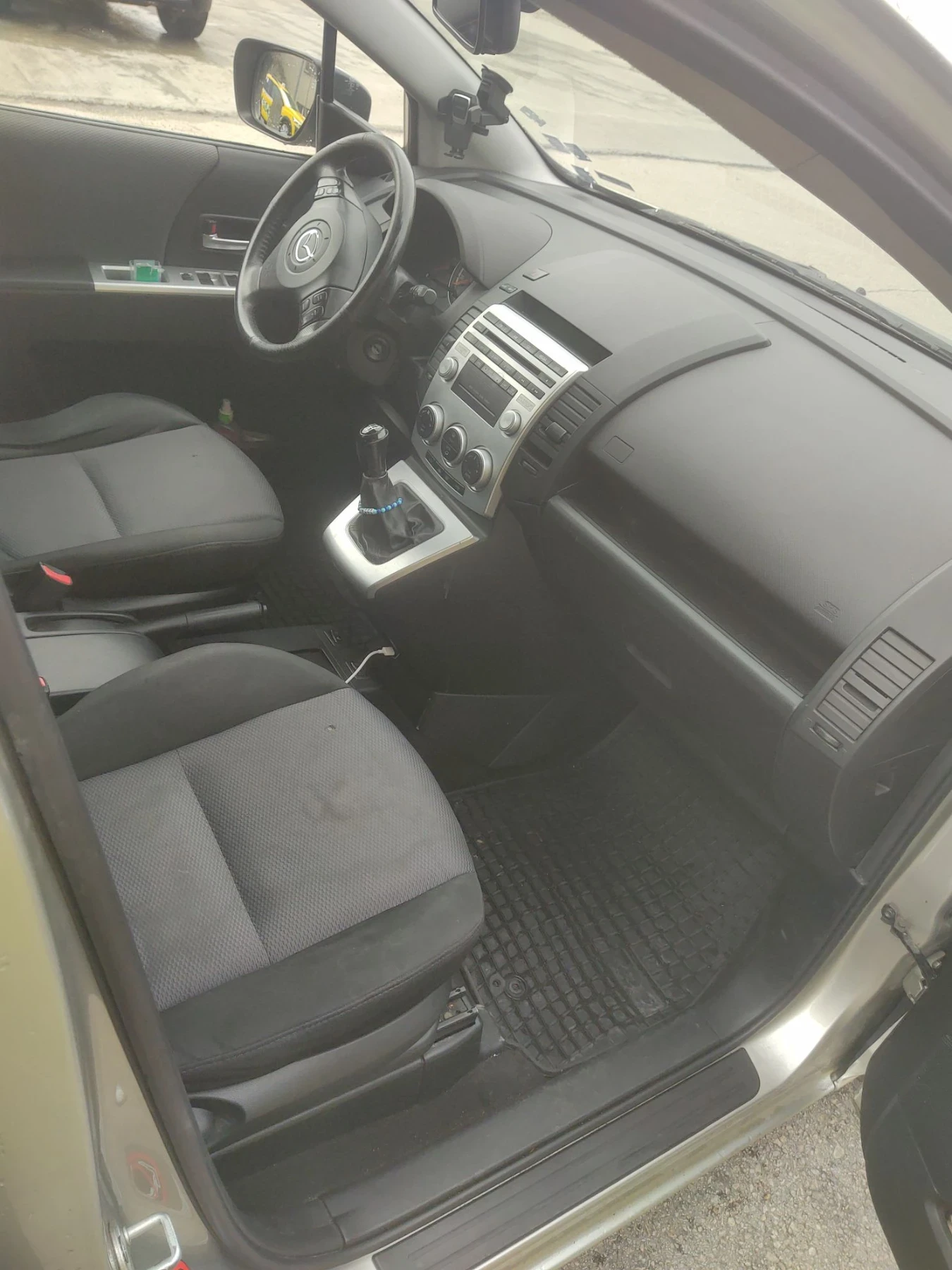 Mazda 5, снимка 6 - Автомобили и джипове - 56635178