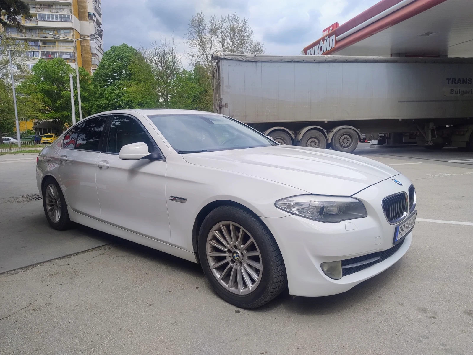 BMW 528, снимка 7 - Автомобили и джипове - 56691817