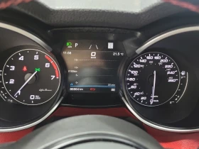 Alfa Romeo Stelvio TI SPORT * 2.0T * RED INTERIOR * CARFAX * , снимка 8