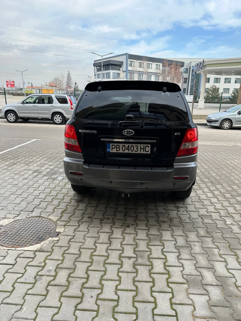 Kia Sorento 2.5, снимка 4 - Автомобили и джипове - 48809973