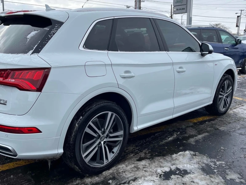 Audi Q5 * Progressiv * AWD quattro * ПАНОРАМА * , снимка 3 - Автомобили и джипове - 53277521